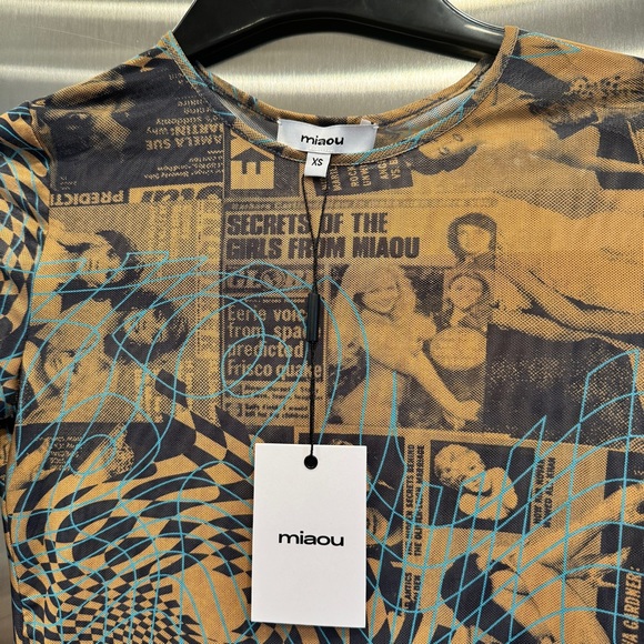 NWT Miaou Long Sleeve Tee Shirt in Mesh Wanted Print - Picture 12 of 16